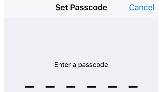 iOS 9 از شما بجای کد عبور ۴ رقمی یک کد عبور ۶ رقمی بر روی دستگاه های فعال تاچ ID درخواست می کند.  واضح است این کار که یک میلیون حالت ممکن را بجای 10 هزار حالت ممکن کد عبور ۴ رقمی ایجاد می کند و آیفون یا آیپد شما را در برابر تجاوز سخت تر (مقاوم تر) می نماید.