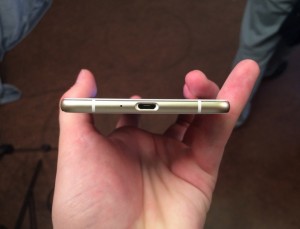 ZTE Nubia My Prague ، گوشی هوشمند جدید در پراگ ، پایتخت جمهوری چک (و یکی از پر بازدید کننده ترین شهر های اروپایی) پرده برداری شد.