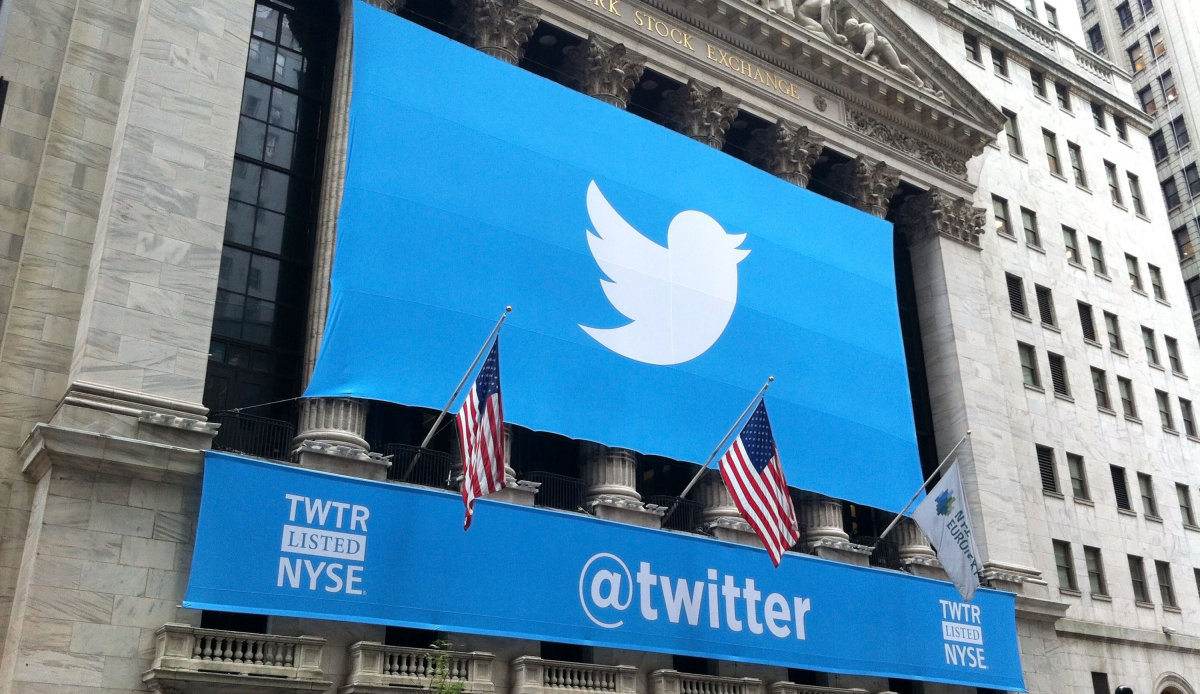 توییتر به شرکت ها دسترسی به آرشیو کامل خود را می دهد