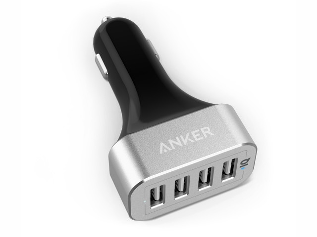 در برخی موارد یک پورت تنها کافی نیست. خوشبختانه، Anker این مزیت را دارد. این شارژر ۴ تا خروجی یو اس بی با قدرت بالا ارائه می دهد که می تواند در مجموع ۴۸ وات توان را به دستگاه موبایل شما تحویل دهد.