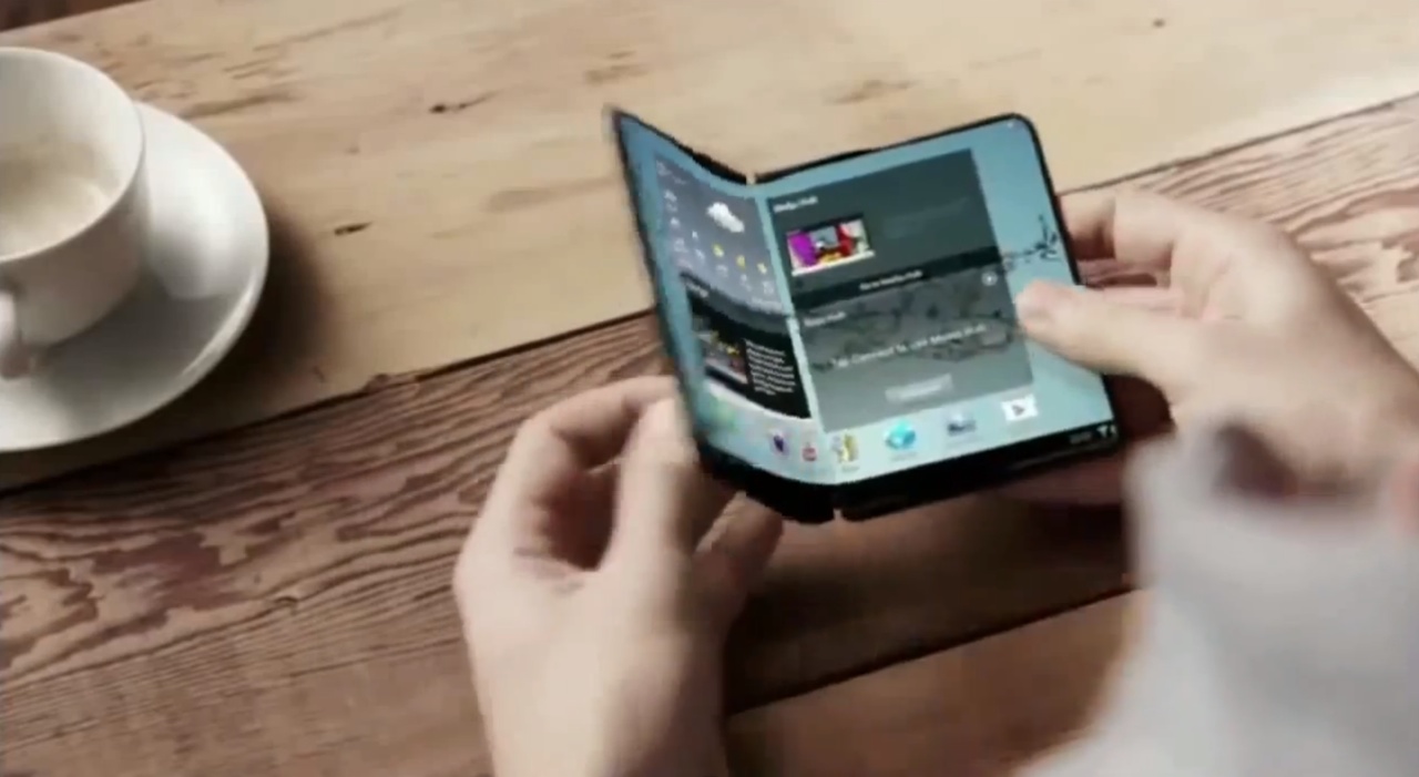 سامسونگ پتنت یک گوشی هوشمند قابل تاشدن را ثبت کرد