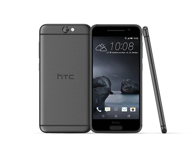 در طول پخش زنده این معرفی، جیسون مکنزی (Jason Mackenzie) رئیس شعبه HTC در آمریکا در توصیف این گوشی گفت: "زیبا، قدرتمند و آسان برای استفاده" توصیفاتی که باید دید چقدر به واقعیت نزدیک است.