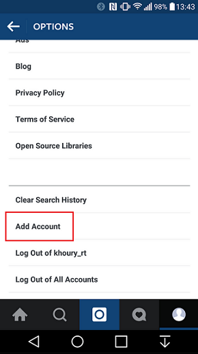 باید به قسمت تنظیمات (Settings) بروید و به سمت پایین اسکرول کنید. در این قسمت یک گزینه ی جدید به نام Add Account را درست در زیر Clear Search History می بینید.