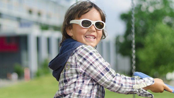 عینک های الکترونیکی برای درمان تنبلی چشم در کودکان مورد استفاده قرار می گیرند