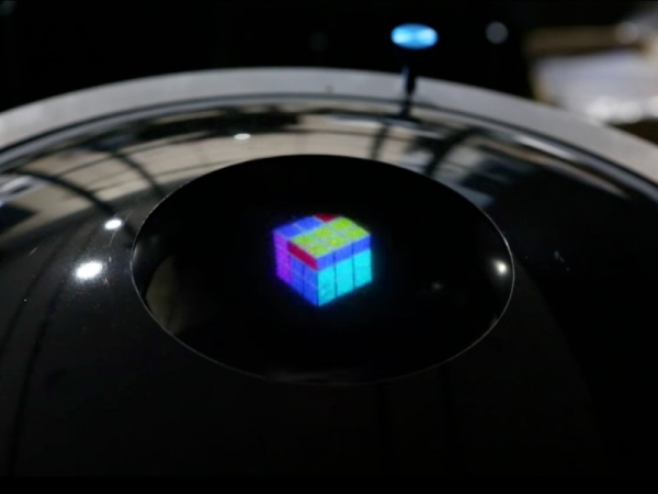 محققان کره ای برای اولین بار در جهان واقعی هولوگرام سه بعدی ایجاد کرده اند