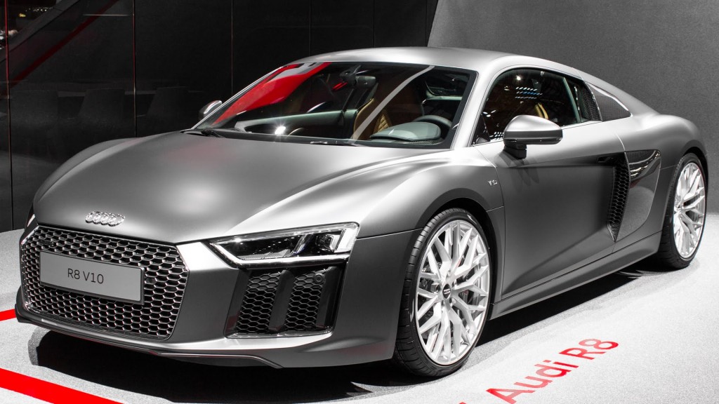 آئودی R8 جدید، برای اولین بار در نمایشگاه اتومبیل ژنو (Geneva Motor Show)، در اوایل سال 2015 به نمایش گذاشته شد. 