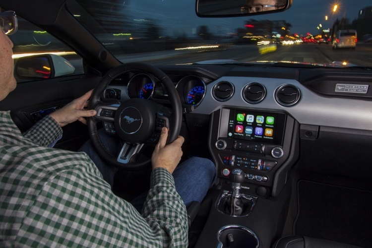 ماشین های فورد در سال 2016 به Apple CarPlay و اندروید آتو مجهز می شوند