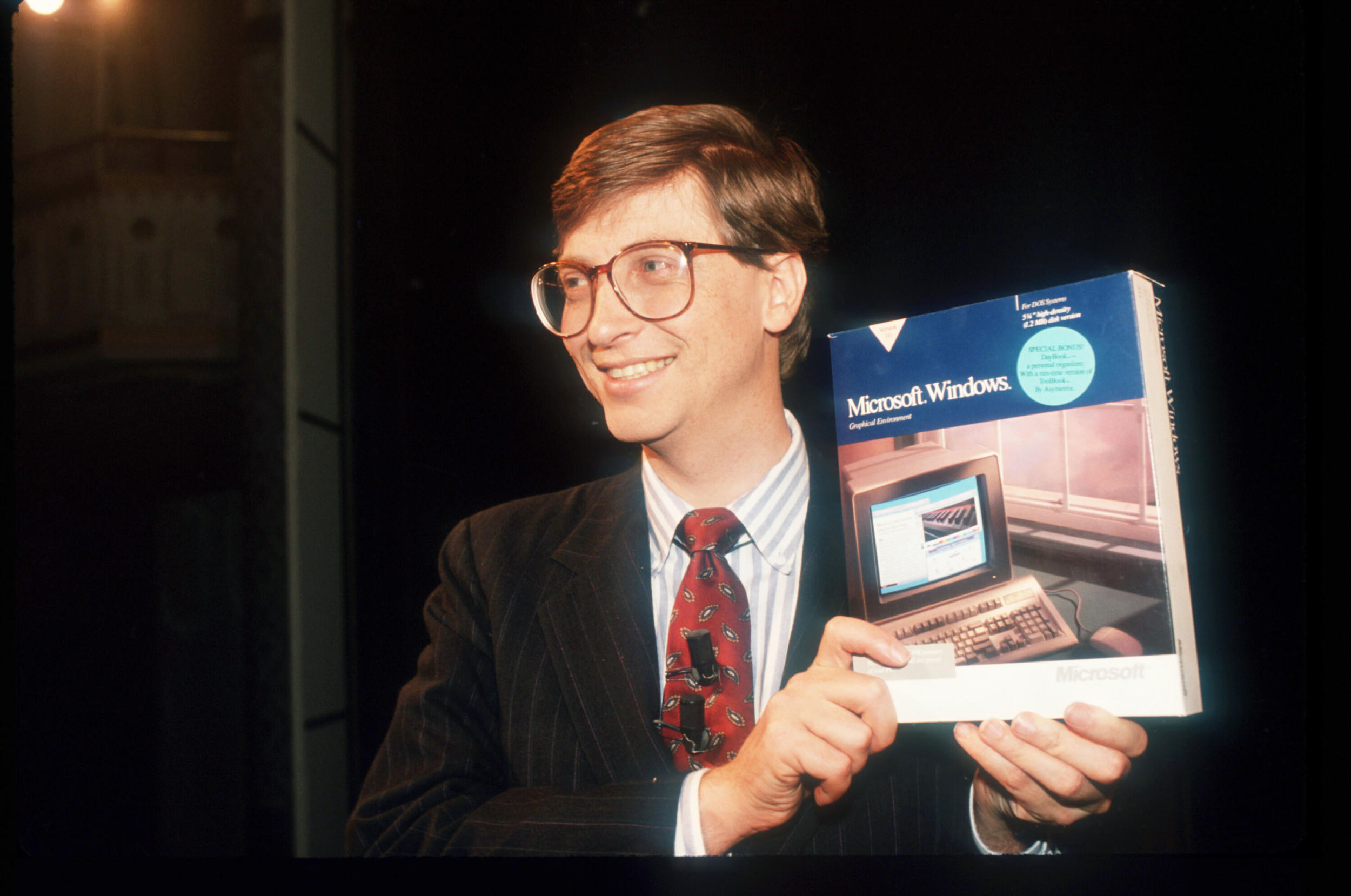 Windows story. Билл Гейтс Майкрософт. Билл Гейтс в 1979. Билл Гейтс в молодости. Билл Гейтс молодой.