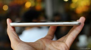 مشخصات سامسونگ Galaxy J7 Prime به همراه تصاویری از آن در فضای مجازی به اشتراک گذاشته شد.