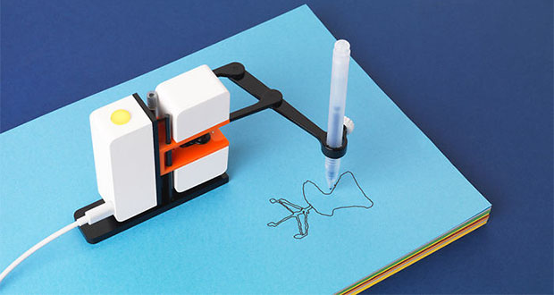 ربات نقاش می تواند نقاشی‌های شما را بر روی کاغذ کپی کند!