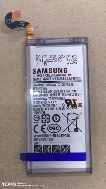 تصاویری جدید از باتری گوشی باتری گلکسی S8 و باتری گوشی باتری گلکسی S8 پلاس منتشر شده که نشان از پیشرفت پایین باتری باتری گلکسی S8 نسبت به گلکسی S7 دارد.