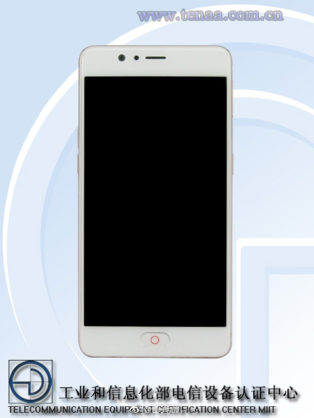 مشخصات سخت افزاری و تصاویر از دو گوشی جدید خانواده نوبیا از شرکت ZTE منتشر شده است که احتمالا این گوشی‌های جدید ZTE Nubia Z17 نام خواهند داشت.