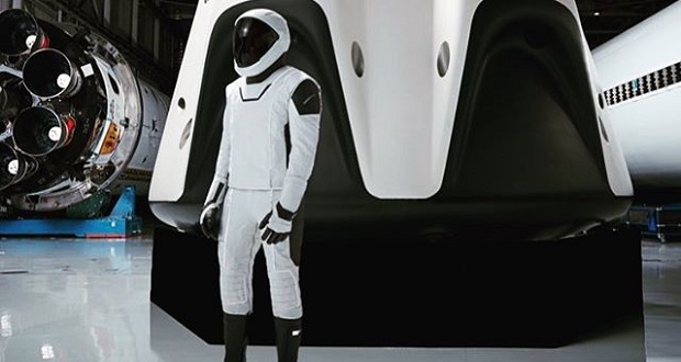 ایلان ماسک جزئیات بیشتری از لباس فضایی اسپیس ایکس منتشر کرد