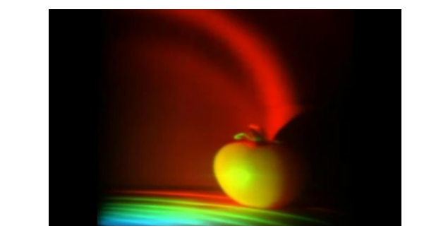 دوربین شگفت انگیز یک تریلیون فریم در ثانیه می تواند نور در حال حرکت را ثبت کند!