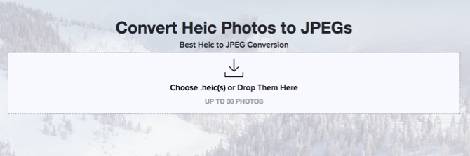 این تبدیل کننده آنلاین می‌تواند 30 عکس با فرمت HEIC را به سرعت به فرمت JPEG تبدیل کند. به سادگی می‌توانید عکس مورد نظر را درگ کرده و آن را در مستطیلی که مشخص شده، بیاندازید. حتی می‌توانید با کلیک روی Choose heic(s)، آدرس فایل‌ها در کامپیوتر را مشخص کنید.