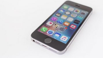 اپل آیفون اس ای (Apple iPhone SE)