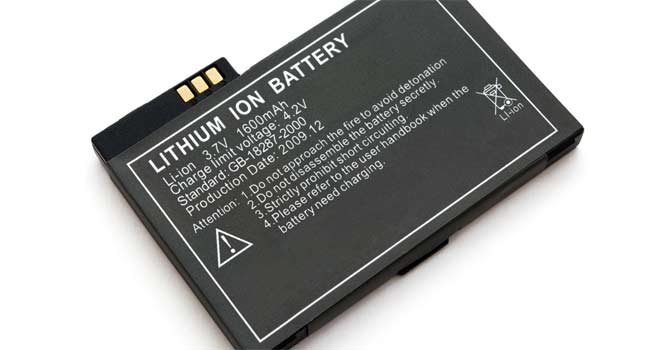 باتری لیتیوم یونی چیست و چگونه کار می‌کند؟