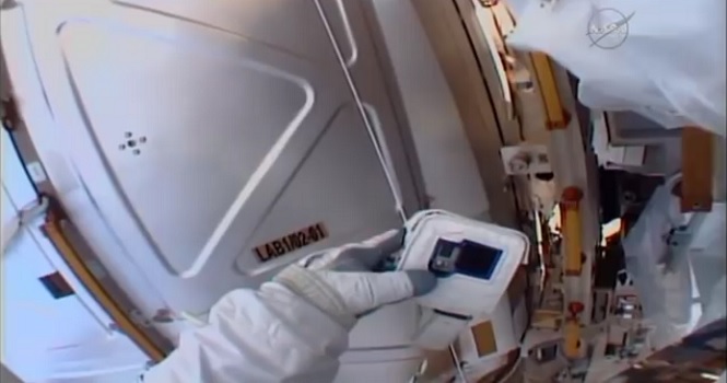 فضانورد ناسا کارت حافظه دوربین GoPro را در زمین جا گذاشت !