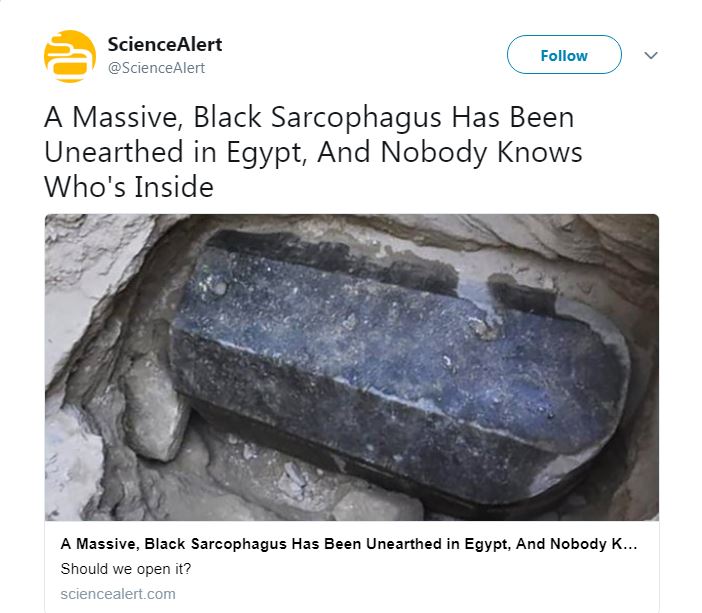 کشف تابوت سنگی بزرگِ سیاه در مصر. هیچ کس نمی‌داند چه کسی درون تابوت است، باید بازش کنیم؟