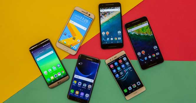 ترخیص ۵ هزار گوشی تلفن همراه از گمرک توسط شرکت‌های وارد کننده