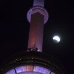 ماه گرفتگی خونین اول بهمن از برج CN در تورنتو