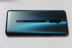 بهترین گوشی از نظر فناوری: اوپو رنو 10 ایکس زوم (Oppo Reno 10x Zoom)