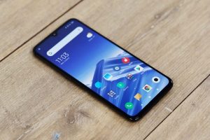 بهترین گوشی اندروید از نظر ارزش اقتصادی: شیائومی می 9 (Xiaomi Mi 9)