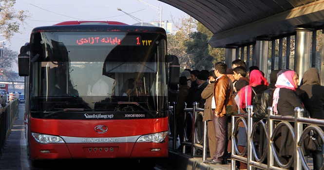 فروش ساعتی صندلی اتوبوس های تهران ؛ مردم و مسئولان در توئیتر چه می‌گویند؟