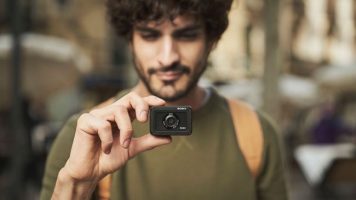 سونی سایبرشات آر ایکس 0 2: یک دوربین اکشن قابل اعتماد