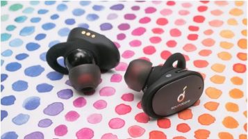 بهترین هدفون بی سیم از نظر ارزش قیمت پرداختی: انکر ساوند کور لیبرتی 2 پرو (Anker Soundcore Liberty 2 Pro)