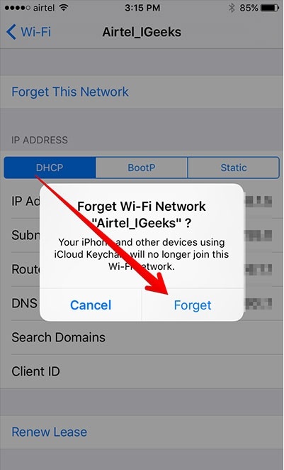 استفاده از گزینه Forget this network برای رفع مشکل روشن شدن خودکار وای فای در آیفون
