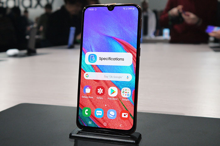 گلکسی ای ۴۰ (Galaxy A40)