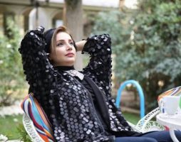 شبنم قلی خانی