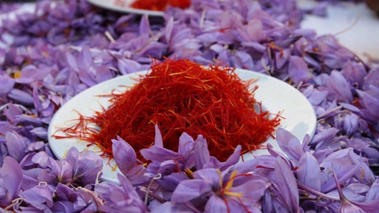 خرید زعفران و پسته ایرانیان
