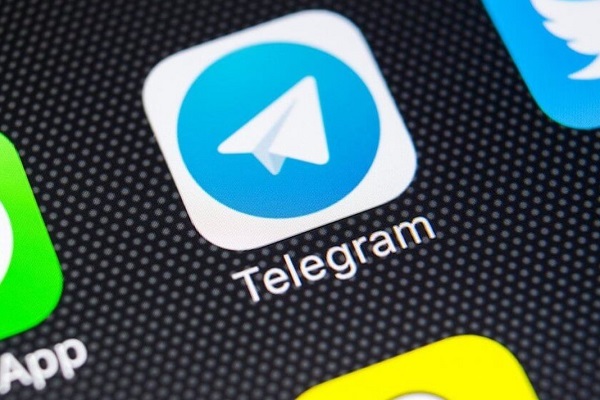 پیام رسان Telegram