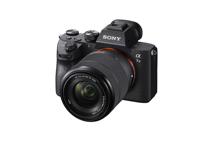 Sony Alpha A7 III بهترین دوربین های عکاسی 2021