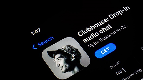 دانلود کلاب هاوس آیفون ؛ چگونه Clubhouse برای iOS دریافت کنیم؟