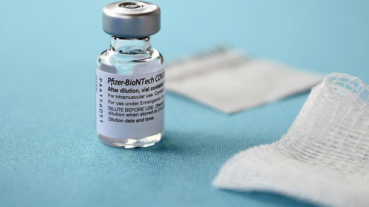 مجوز اضطراری واکسن فایزر به مجوز کامل تبدیل شد