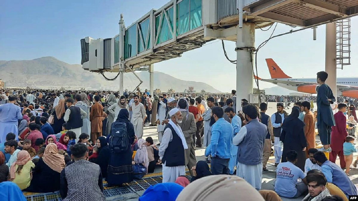 فیلم های فرودگاه کابل ؛ ماجرا چیست و کاربران چه می‌گویند؟