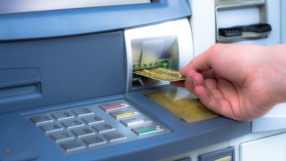عبادی: سقف پرداخت ATM ها را افزایش دهید