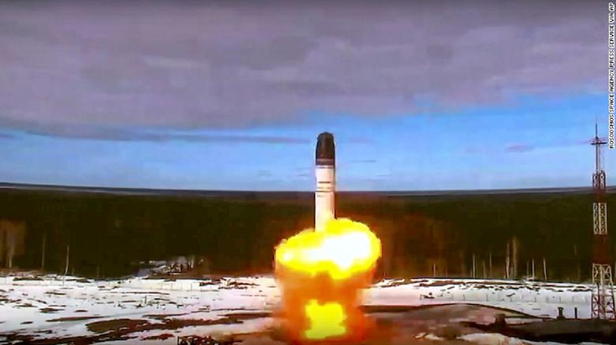 روسیه موشک سارمت قاره پیمای هسته‌ای را آزمایش کرد ؛ لاپوشانی شکست در اوکراین