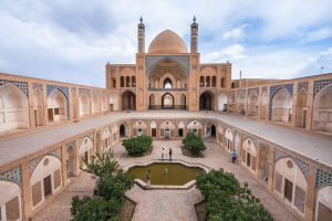 مکان های دیدنی کاشان کجاست؟ راهنمای سفر به کاشان