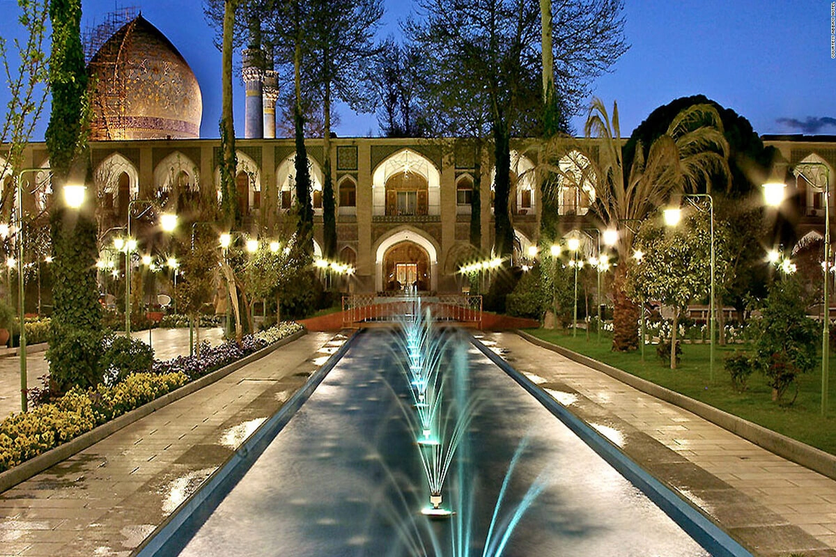 بهترین هتل های اصفهان از نگاه مسافران ؛ معرفی اقامتگاه‌های اصفهان با قیمت مناسب