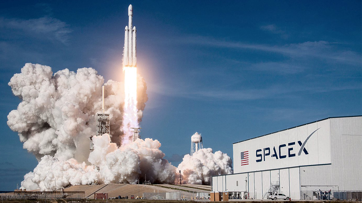 فضانورد اماراتی در ماموریت SpaceX به ایستگاه فضایی می‌رود