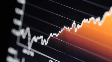 فدرال رزرو نرخ بهره آمریکا را 0.5 درصد افزایش داد؛ تاثیرش بر بازار کریپتو چیست؟