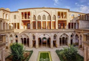 مکان های دیدنی کاشان کجاست؟ راهنمای سفر به کاشان