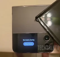 تصاویر زنده گلکسی Z Flip 4 لو رفت؛ تغییر خاصی در طراحی دیده نمیشود!