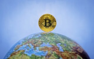 نرخ پذیرش بیت کوین تا 2030 به 10 درصد می‌رسد