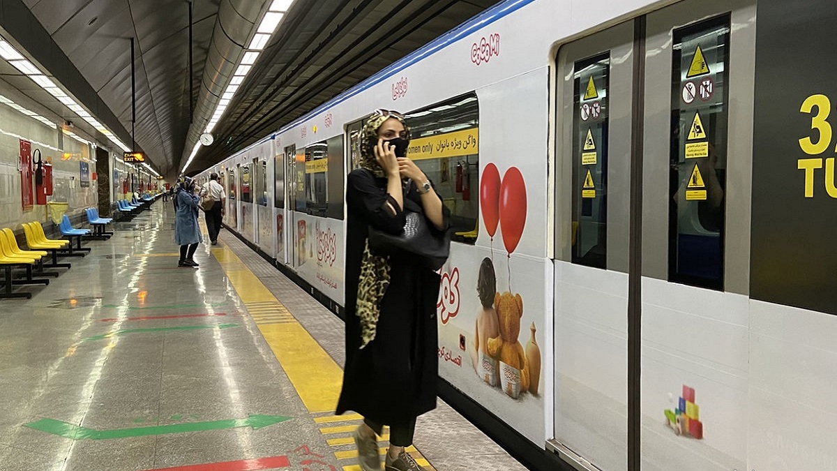 ایستگاه عاشقی در متروی تهران راه اندازی شد
