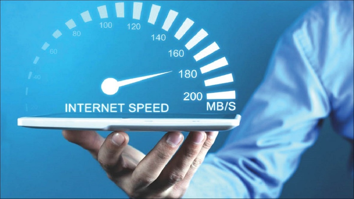 وعده وزیر ارتباطات برای اینترنت با سرعت 1 گیگابیت بر ثانیه!